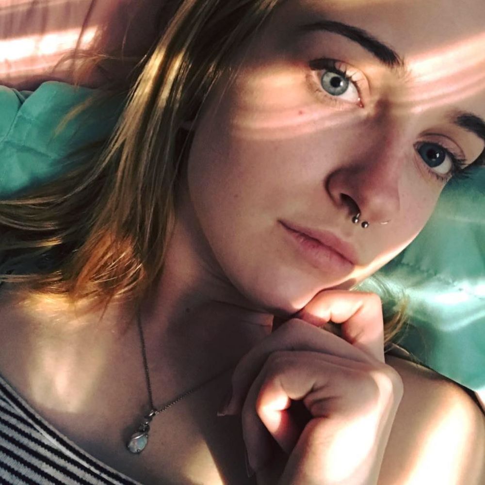 Meet your Posher, Hannah